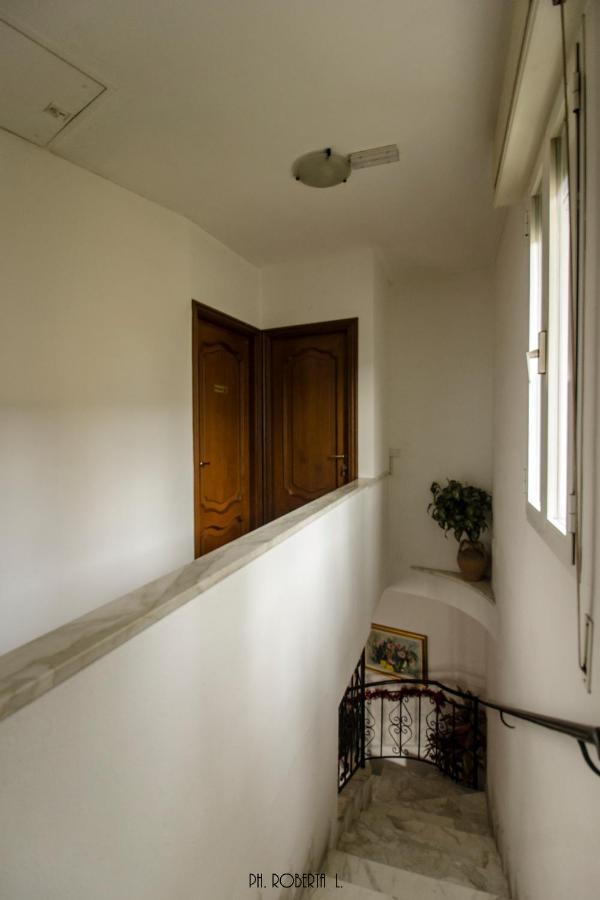 Bed and Breakfast Profumo Di Mare Free Private Parking Included Sanremo Exterior foto